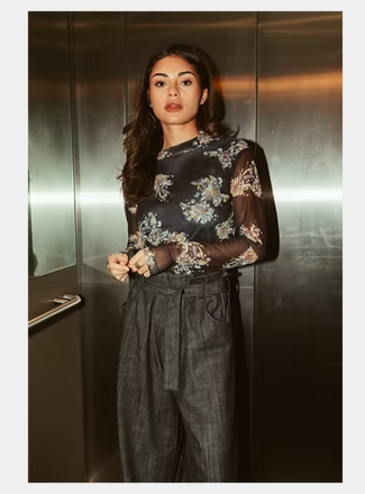 Olivia mesh Flower