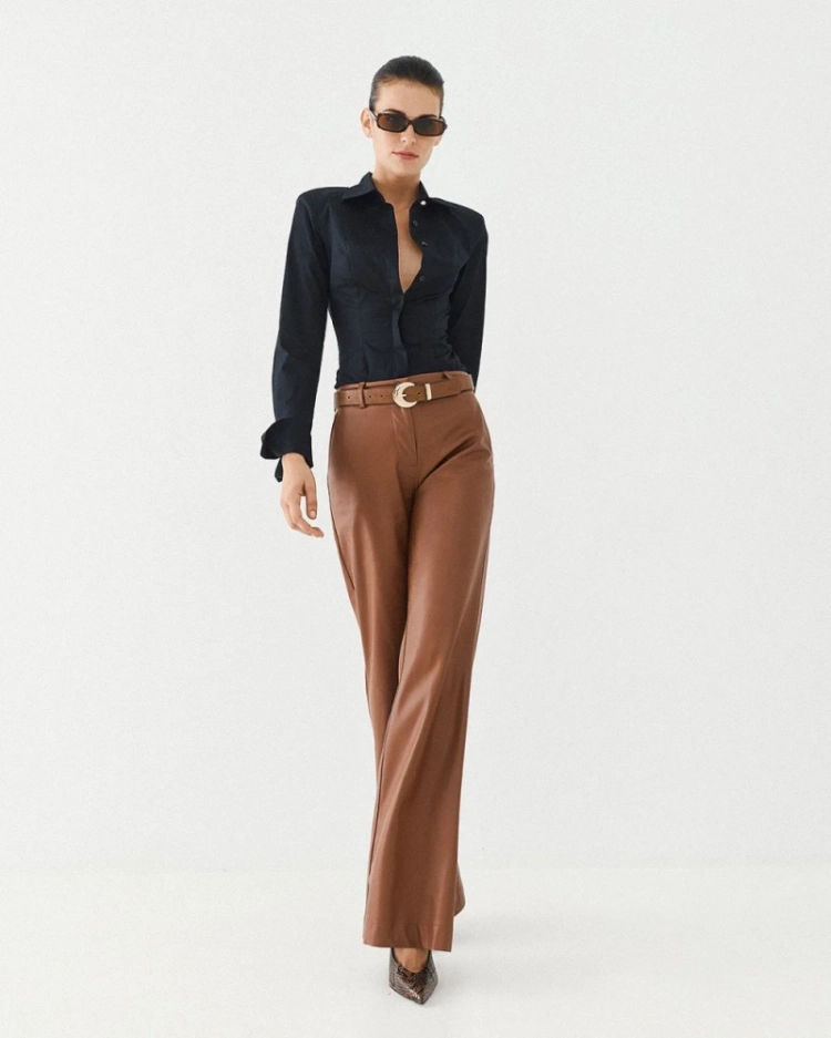 Womans leather Cognac