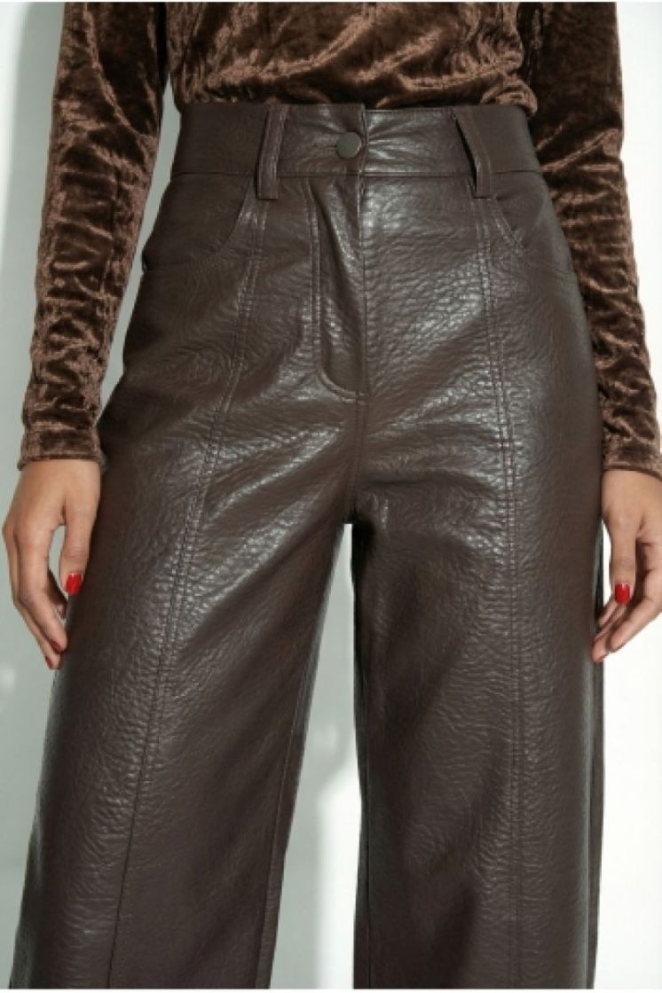Raya leather Brown