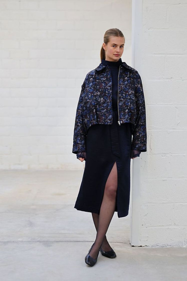 Vika Navy
