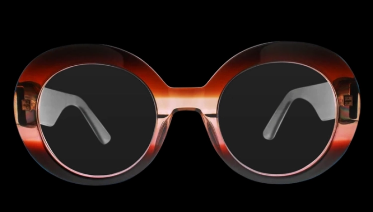 Eyedress Truffle rose
